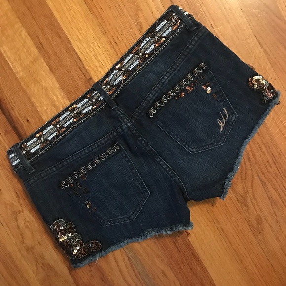 Embellished Cut Off Denim Shorts - Picture 2 of 4